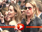 Brad Pitt und Angelina Jolie nehmen ein Bad in der Menge