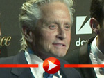 Michael Douglas strahlt auf der „Liberace“-Premiere in Berlin