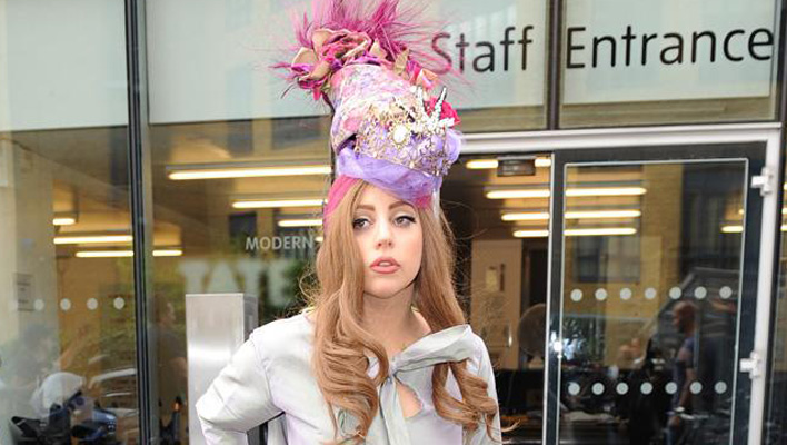 Lady Gaga Turban