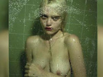 Sky Ferreira: Nackte Brust sorgt für Wirbel