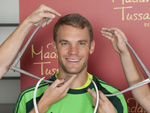 Manuel Neuer: In Wachs gegossen
