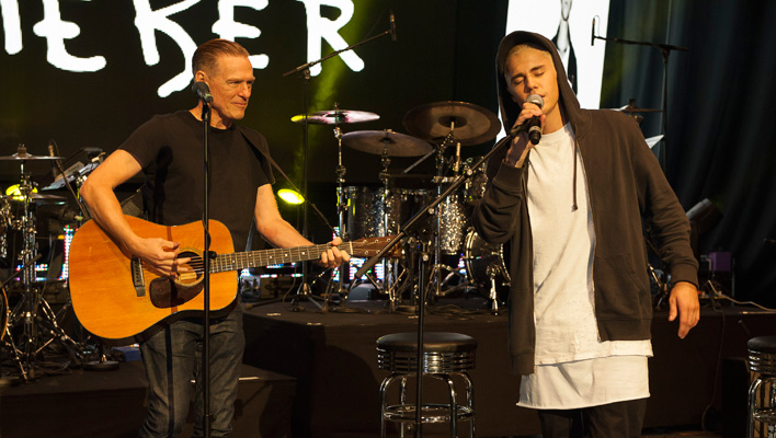 Bryan Adams und Justin Bieber (Foto: Julia Schoierer)