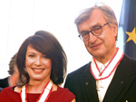 Stars im Roten Rathaus geehrt: Verdienstorden für Iris Berben und Wim Wenders