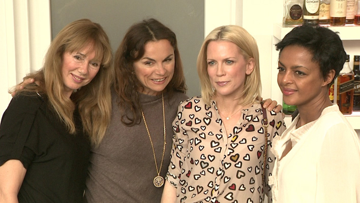 Maria Koteneva, Anna von Griesheim, Tamara Gräfin Nayhau? und Dennenesch Zoudé beim Ladies Lunch 2015 (Foto: HauptBruch GbR)