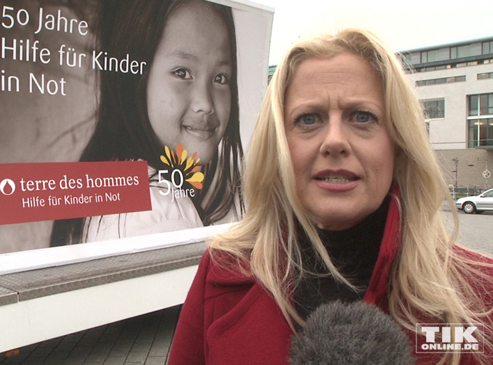Barbara Schöneberger für Terre Des Hommes