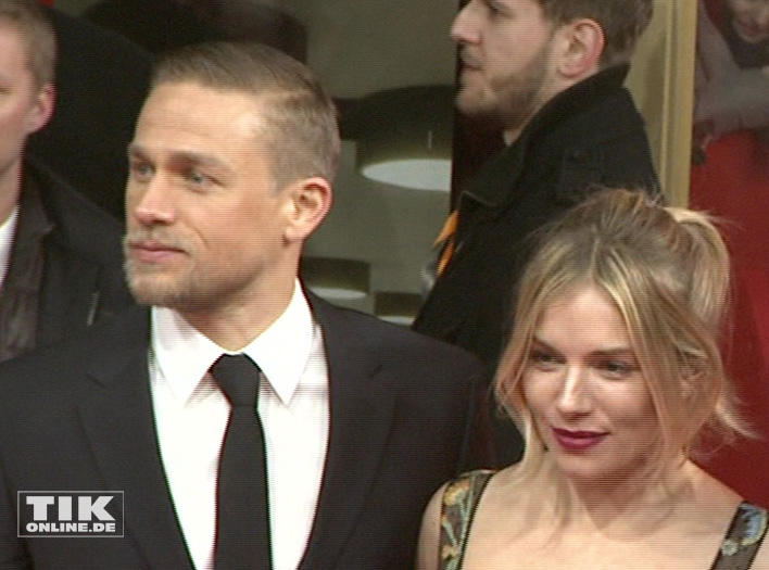 Robert Pattinson und Sienna Miller auf der Berlinale 2017