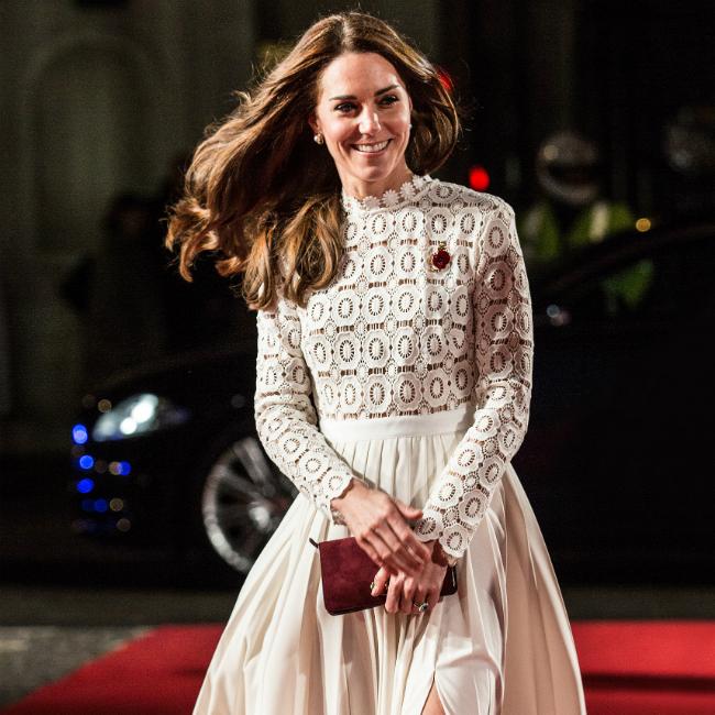 Ist Kate Middletons Verlobungskleid an allem schuld?