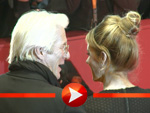 Richard Gere mit seiner Freundin Alejandra Silva auf der Berlinale 2017