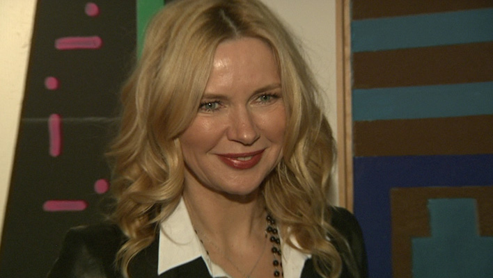 Veronica Ferres im sexy Putz-Outfit: So viel Spaß macht Hausarbeit