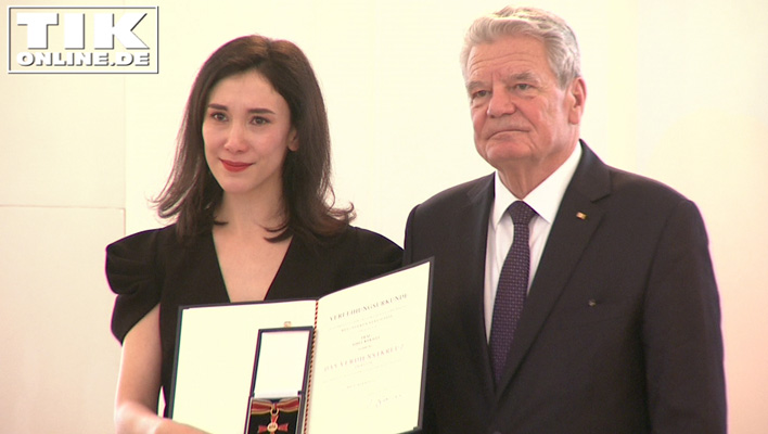 Bundesverdienstkreuz für Sibel Kekilli: Tränen!