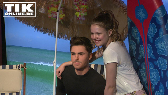 Faye Montana und Zac Efron aus Wachs