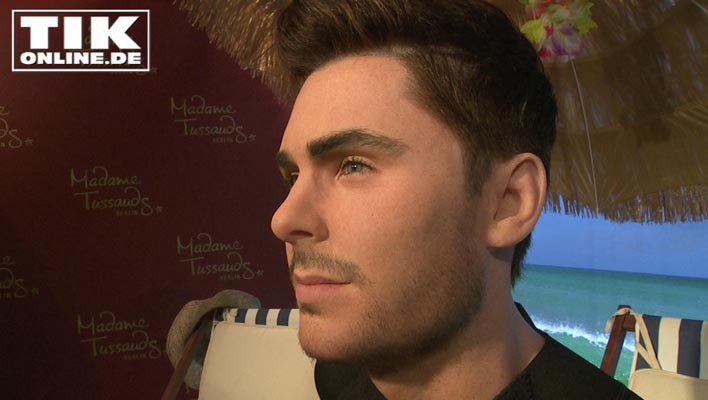 zac-efron-madame-tussauds-0
