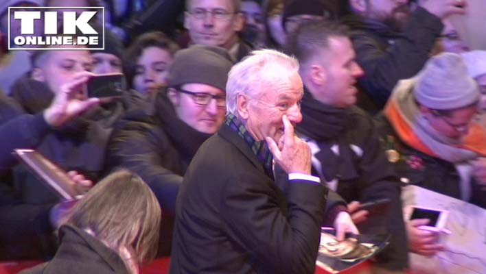Berlinale 2018 eröffnet – Bill Murray trommelt, Natalia Wörner verliebt mit ihrem Minister!