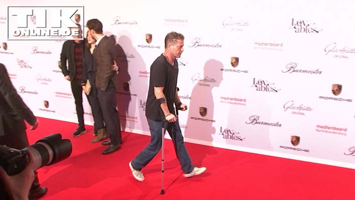 Medienboard Party 2018 – Til Schweiger auf Krücken – Michael Douglas hat ihm abgesagt!