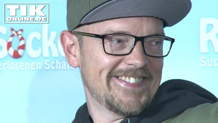 „Der kleine Rabe Socke“ – Jan Delay übers Papa-Sein, Socken-Check bei den Promis!