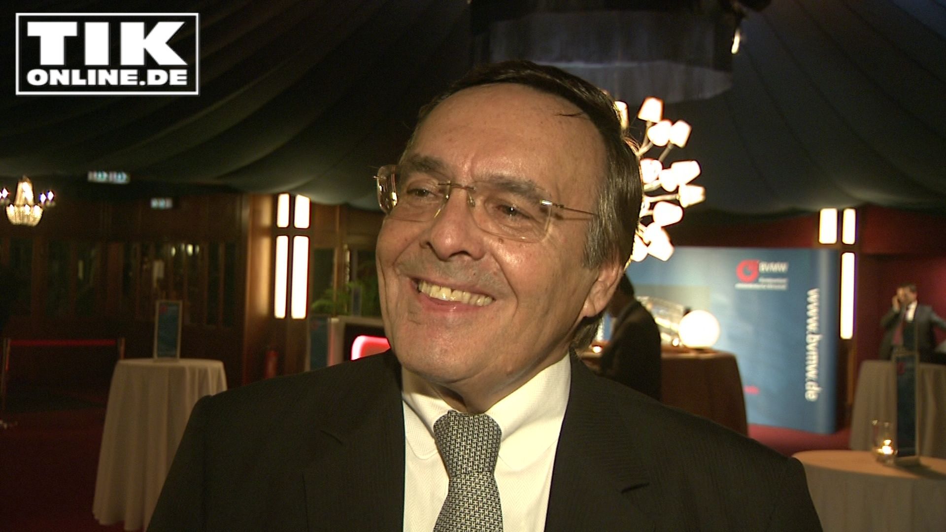 Verkehrsunfall – Mario Ohoven ist tot!