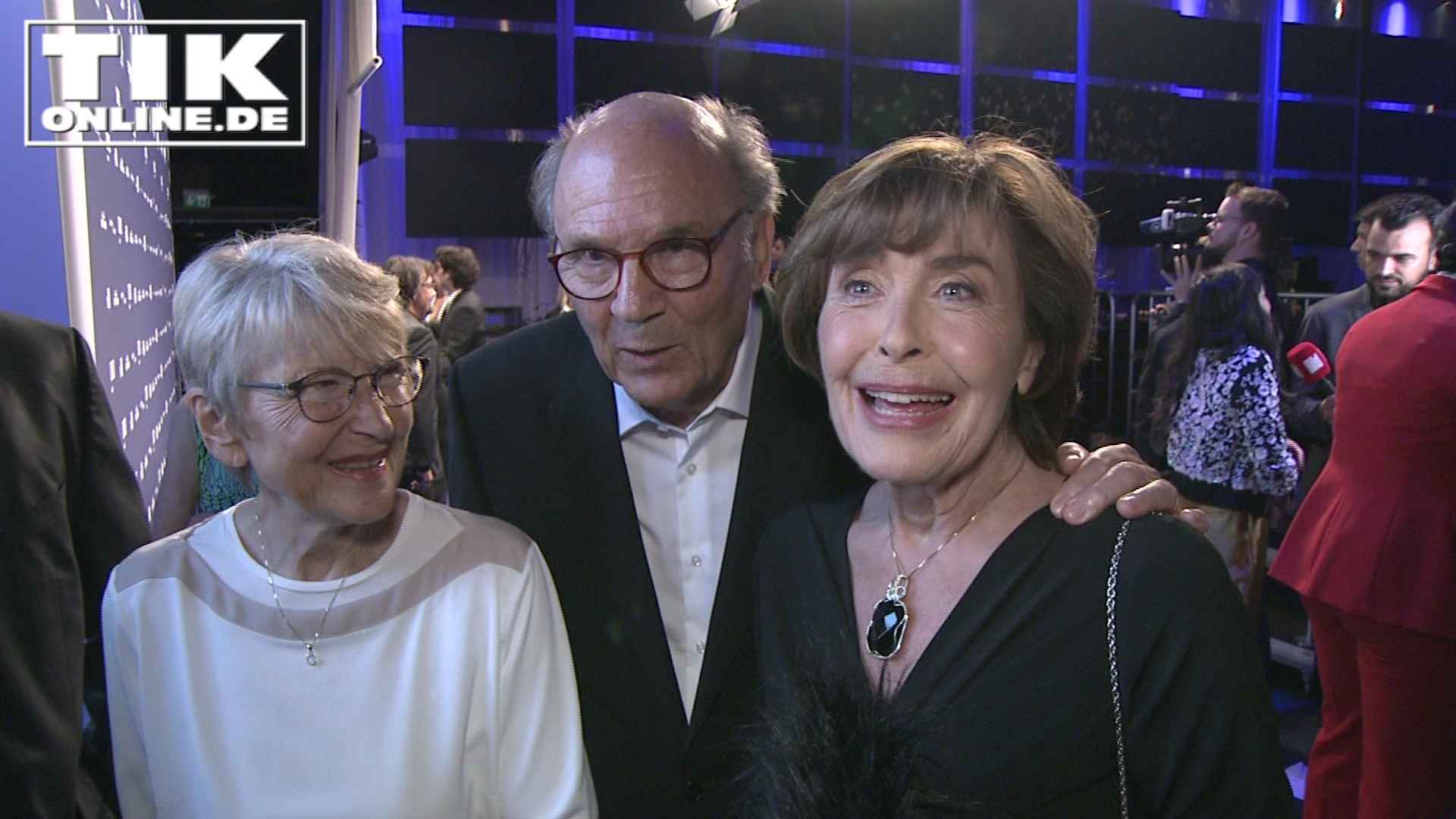 Thekla Carola Wied – Mit Familie zum Preis fürs Lebenswerk