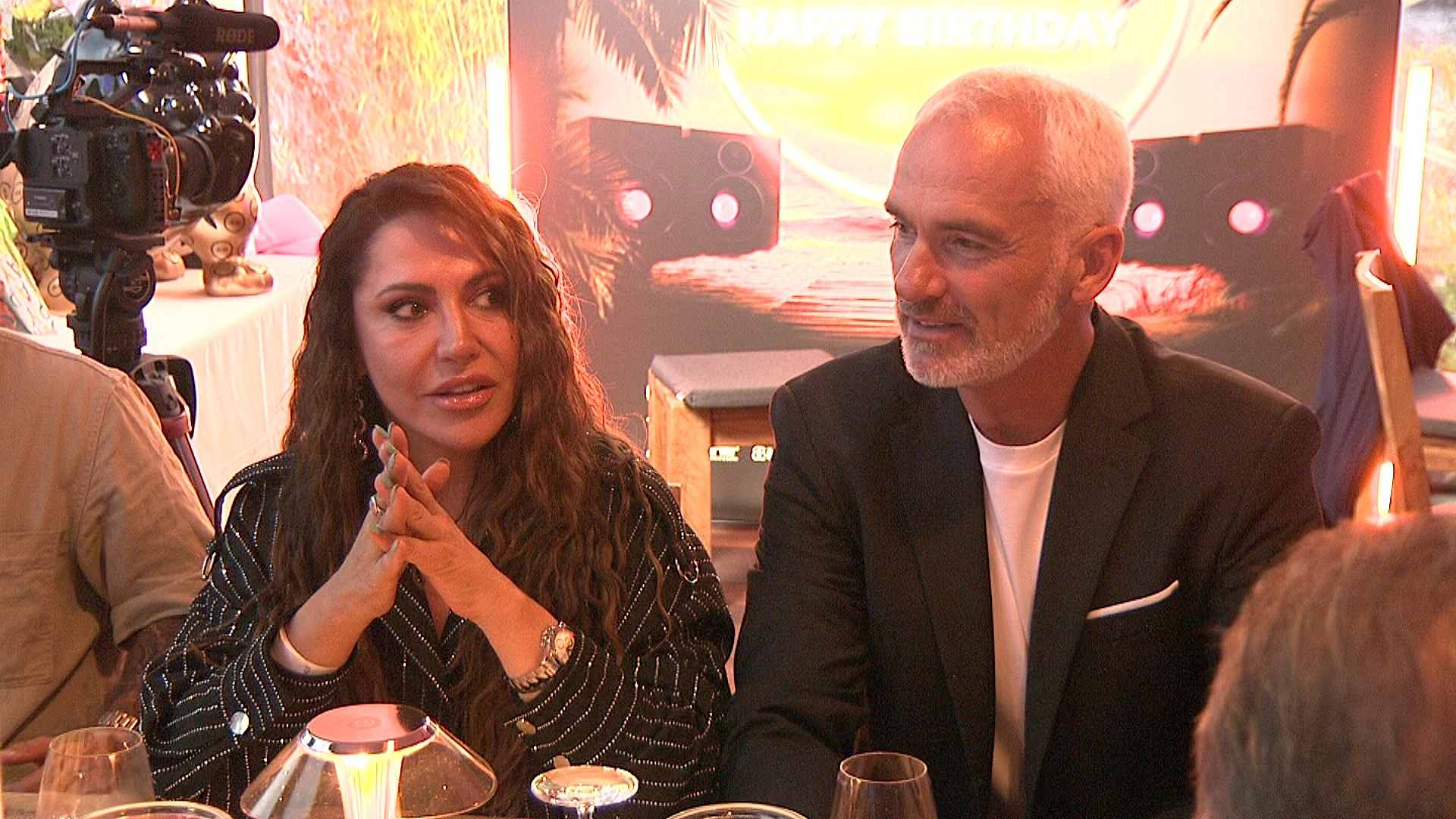 AEDT Party – Simone Thomallas erster Liebes-Partyauftritt mit Freund Rene