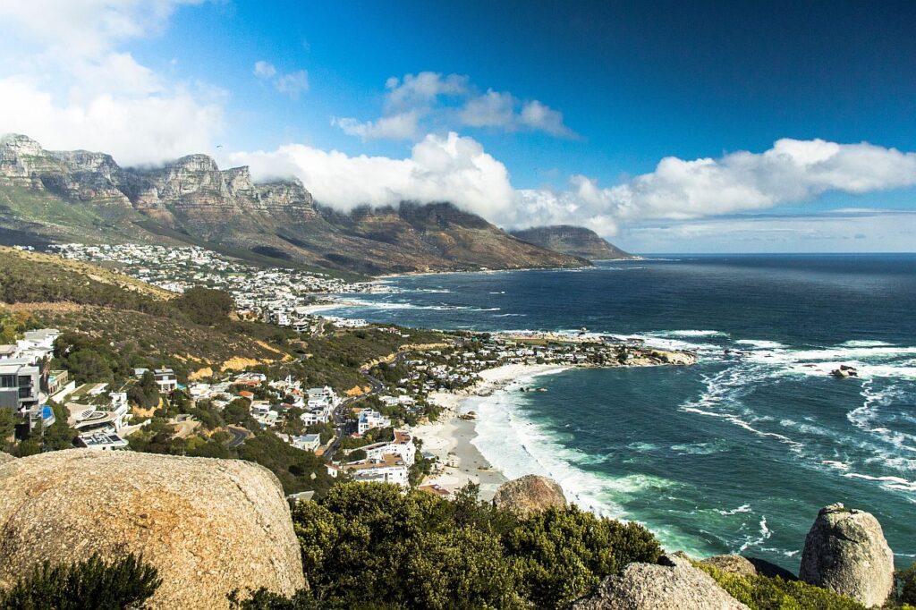 Puren Genuss erleben – Weinberge, Küstenflair und Lebensfreude in Südafrika