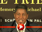 Jermaine Jackson bei der Pressekonferenz in Berlin