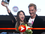 Wolfgang Joop posiert mit Anna Ewelina