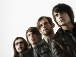 Kings of Leon: Tauben-Attacke beendet Konzert