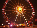 Weihnachten in der Hauptstadt: Das Oktoberfest-Riesenrad in Berlin
