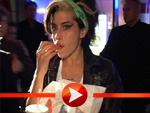 Amy Winehouse bei Mc Donalds
