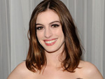 Anne Hathaway: Zieht blank vor der Kamera