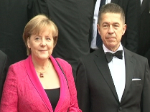 Bayreuther Festspiele eröffnet: Die Kanzlerin in Pink, Veronica Ferres küsst!