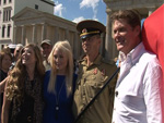 David Hasselhoff und seine Töchter: Sightseeing mit Gesangseinlage