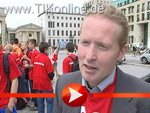Joey Kellys Statement am Rande der G8 – Gebt Acht!-Demo in Berlin