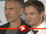 Jeremy Renner und Tony Gilroy in Berlin