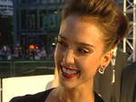 Jessica Alba: Wegen Hai-Plakaten vom Haken