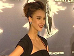 Jessica Alba: Ein Gürtel gegen Babyspeck