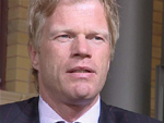 Oliver Kahn: Ex-Torwart-Titan wird Nachbar von Klinsmann!