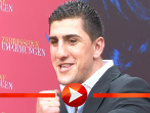 Marco Huck zeigt den Fotografen die Fäuste