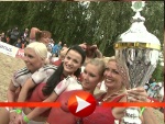 So sexy sieht Nacktfußball aus