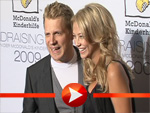 Oliver Pocher und Sandy Meyer-Wölden posieren in Berlin