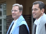 Premiere der Seefestspiele Berlin: Guido Westerwelle mit Mann, Alexandra Kamp mit Freund!