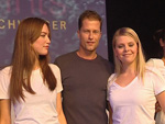 Til Schweiger präsentiert Schuh-Kollektion: Kollegen laufen in seinen Footprints