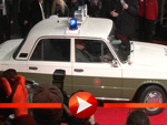 Martin Semmelrogge macht Faxen auf der Lindenberg-Premiere