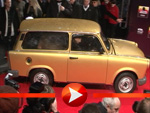 Vopos, Trabi und Udo Lindenberg lassen sich feiern