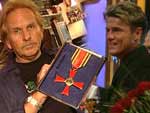 Zander gegen Bohlen: Wenn Dieter das Verdienstkreuz bekommt, gebe ich meins zurück!